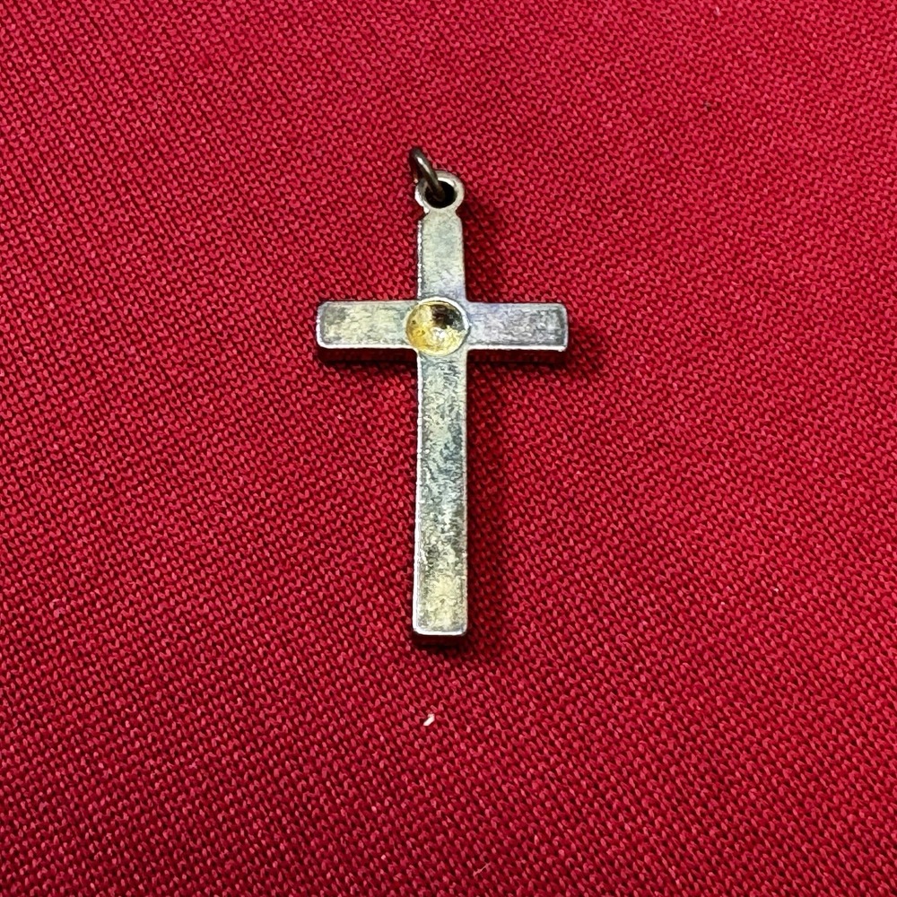 Simple Gold Tone Cross Pendant